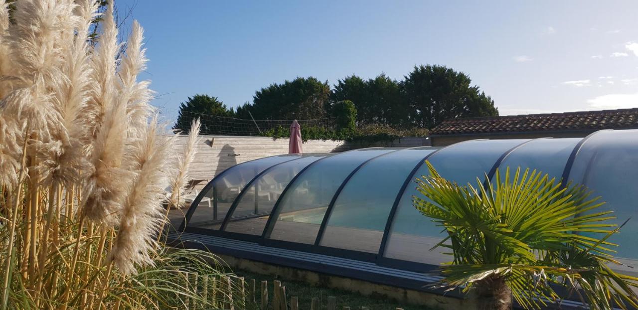 Hôtel L'Ile de Ré Les Trois Moulins à Saint-Martin-de-Ré Extérieur photo